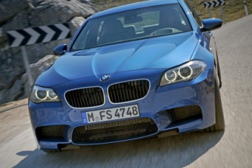 BMW :: 5 серия :: F10-F11 По ходовым огням BMW 5 серия F10-F11