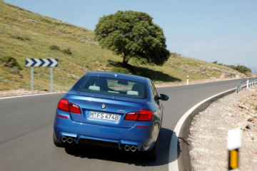 BMW M550d X Drive Road Test - CHRIS HARRIS ON CARS BMW 5 серия F10-F11
