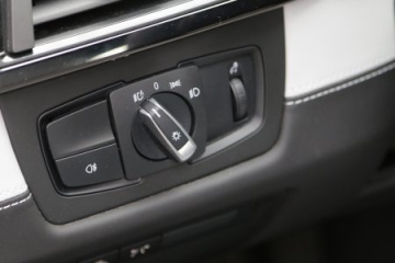 Проверка состояния компонентов подвески и рулевого управления BMW 3 серия F80