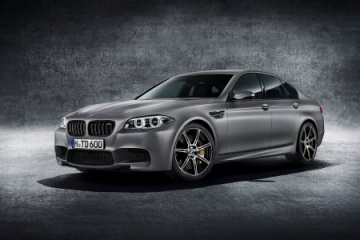 Дрифт спесверсии BMW 30 Jahre M5 BMW 5 серия F10-F11