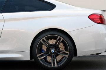 BMW M4 DTM BMW 4 серия F82-F83