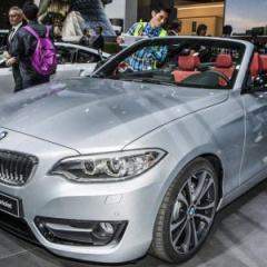 В Париже официально представлен кабриолет BMW 2 Series