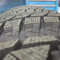 Bridgestone Blizzak DM-V2 - лучшая зимняя шина