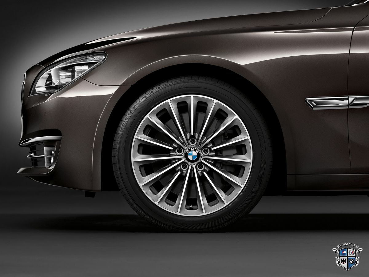 BMW 7 серия F01-F02