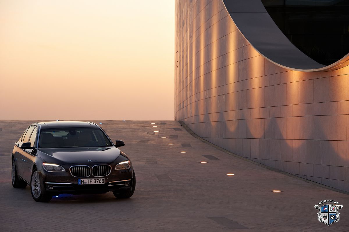 BMW 7 серия F01-F02