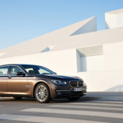 BMW 7 серия F01-F02