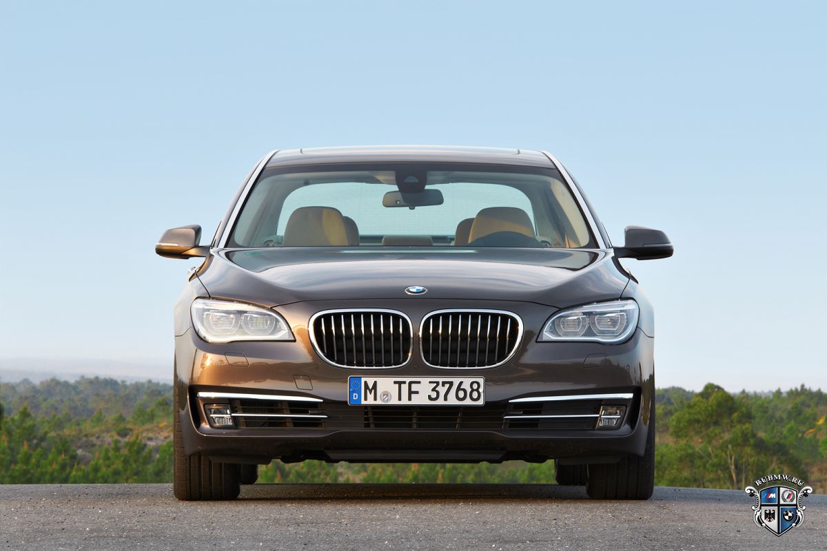 BMW 7 серия F01-F02