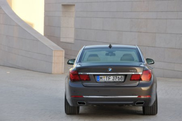 Жизнь удалась. Тест. Rolls Royce Ghost против BMW 760li BMW 7 серия F01-F02