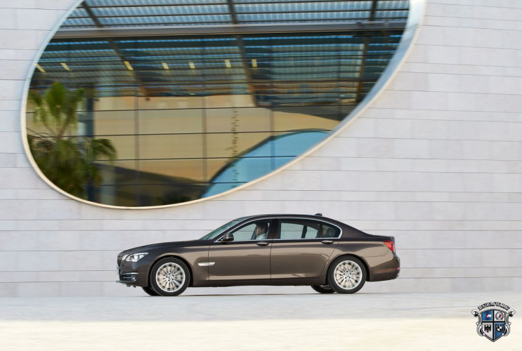 Как заказать уникальную курсовую работу по автомобильной промышленности BMW 7 серия F01-F02