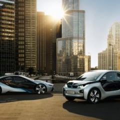 Электрокары BMW получат возможность зарядки от фонарных столбов