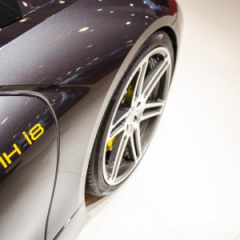 BMW i8 в исполнении Manhart Racing