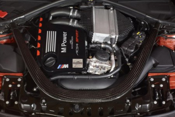 BMW M4 Coupé Safety Car BMW 4 серия F82-F83