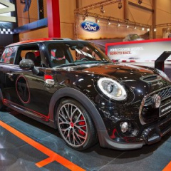 Первая презентация MINI Cooper S JCW