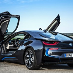 BMW i8 стал автомобилем года по версии Top Gear