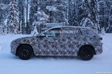 BMW X1 обзаведется семиместной и гибридной модификациями BMW X1 серия E84