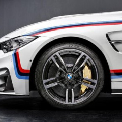 BMW M4 с пакетом M Performance