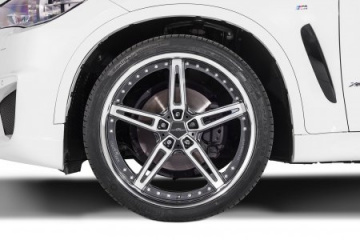 Предварительный осмотр и смена свечей зажигания BMW X6 серия F16