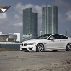 BMW M4 на дисках V-FF 102 Boutique от Vorsteiner