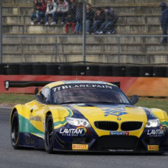 Первая победа заводских пилотов BMW в сезоне 2015 года