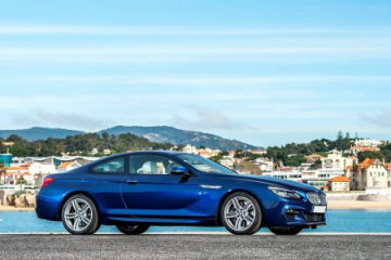 Девушка тестирует BMW 6 series Coupe 2011 BMW 6 серия F12-F13