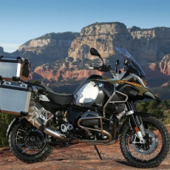 BMW Motorrad показал лучший уровень продаж за всю историю