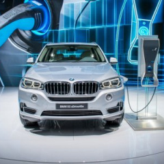 Гибридный BMW X5 xDrive40e представлен официально