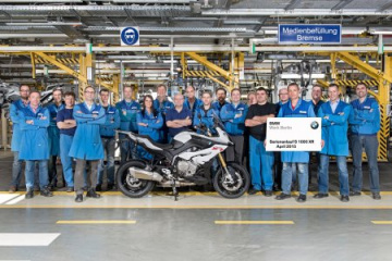 В Берлине стартовало производство BMW S 1000 XR BMW Мотоциклы BMW Все мотоциклы