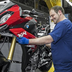 В Берлине стартовало производство BMW S 1000 XR