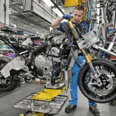 В Берлине стартовало производство BMW S 1000 XR