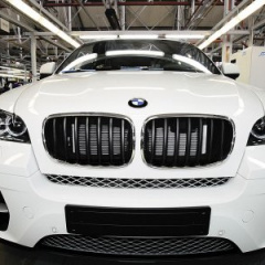 BMW откладывает сроки строительства нового завода в России