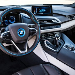 "Заряженный" BMW i8 появится в 2016 году