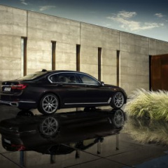 Новый BMW 7 Серии с пакетом BMW Individual
