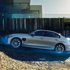 Новые фото гибридного BMW 330E