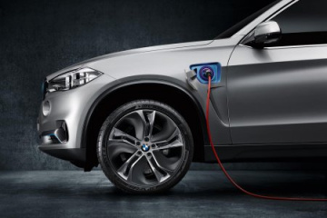 Процесс зарядки BMW X5 eDrive и цвета индикатора уровня заряда BMW BMW i Все BMW i