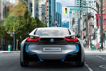 Мультимедийные системы BMW научились следить за светофорами BMW Мир BMW BMW AG