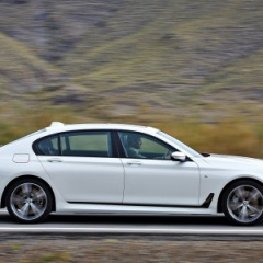 Озвучены рублевые цены на новый BMW 7 Серии