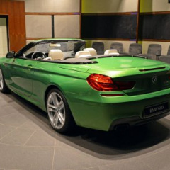 Кабриолет BMW 650i в цвете Java Green