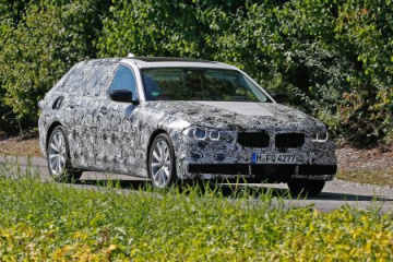 Новый BMW 5 Series Touring попал в объективы фотокамер BMW Мир BMW BMW AG
