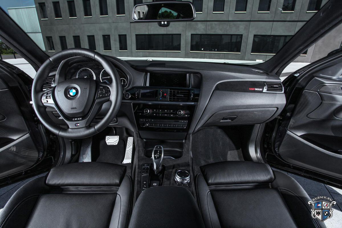 BMW X4 xDrive35d в исполнении Lightweight Titanauspuffanlagen