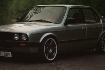 BMW E30 320i 1984 BMW 3 серия E30