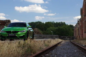 BMW M4 Coupé Safety Car BMW 4 серия F82-F83