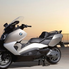 BMW создаст новый скутер совместно с китайской компанией Loncin