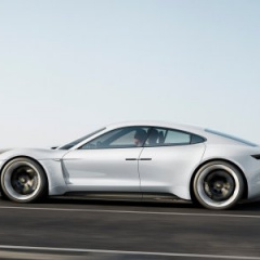 Porsche Mission E: суперкар на электротяге