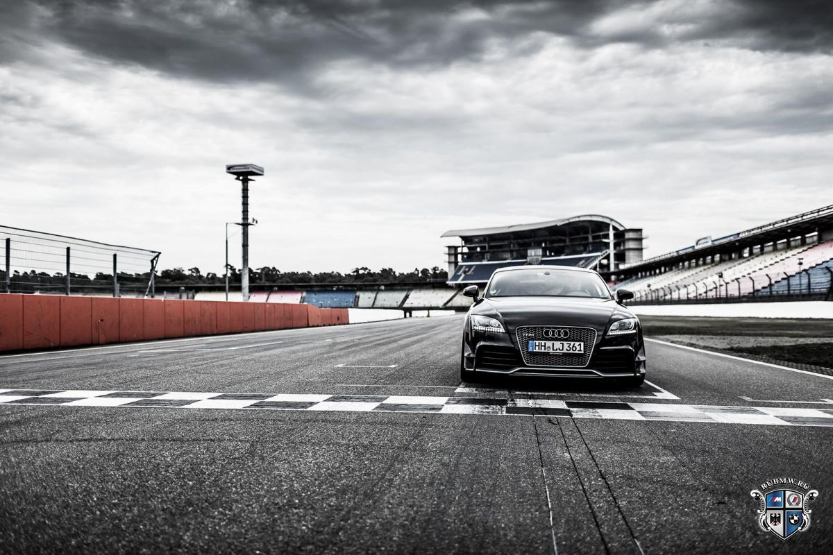 Audi TT RS в исполнении Hperformance и MRT Performance