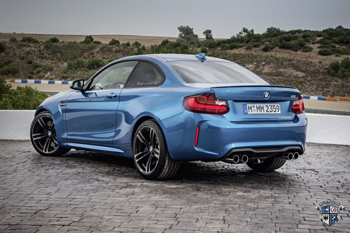 BMW 2 серия F87