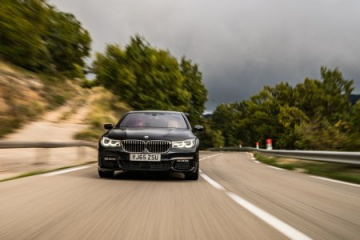 Проверка уровней жидкостей в BMW :: BMW :: 7 серия :: G11-G12 Проверка уровней жидкостей в BMW BMW 7 серия G11-G12