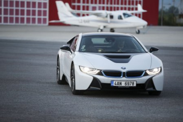 Краш-тест BMW i3 BMW BMW i Все BMW i