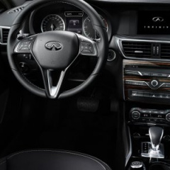 Старт российских продаж Infiniti Q30 запланирован на лето следующего года