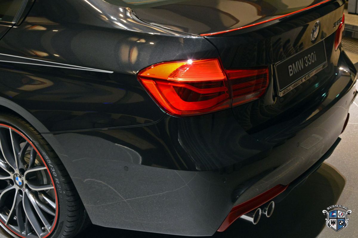 BMW 330i с пакетом M Performance