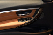 БМВ Ф30 2016 мотор B48.Моторное масло в вакууме. BMW 3 серия F30-F35